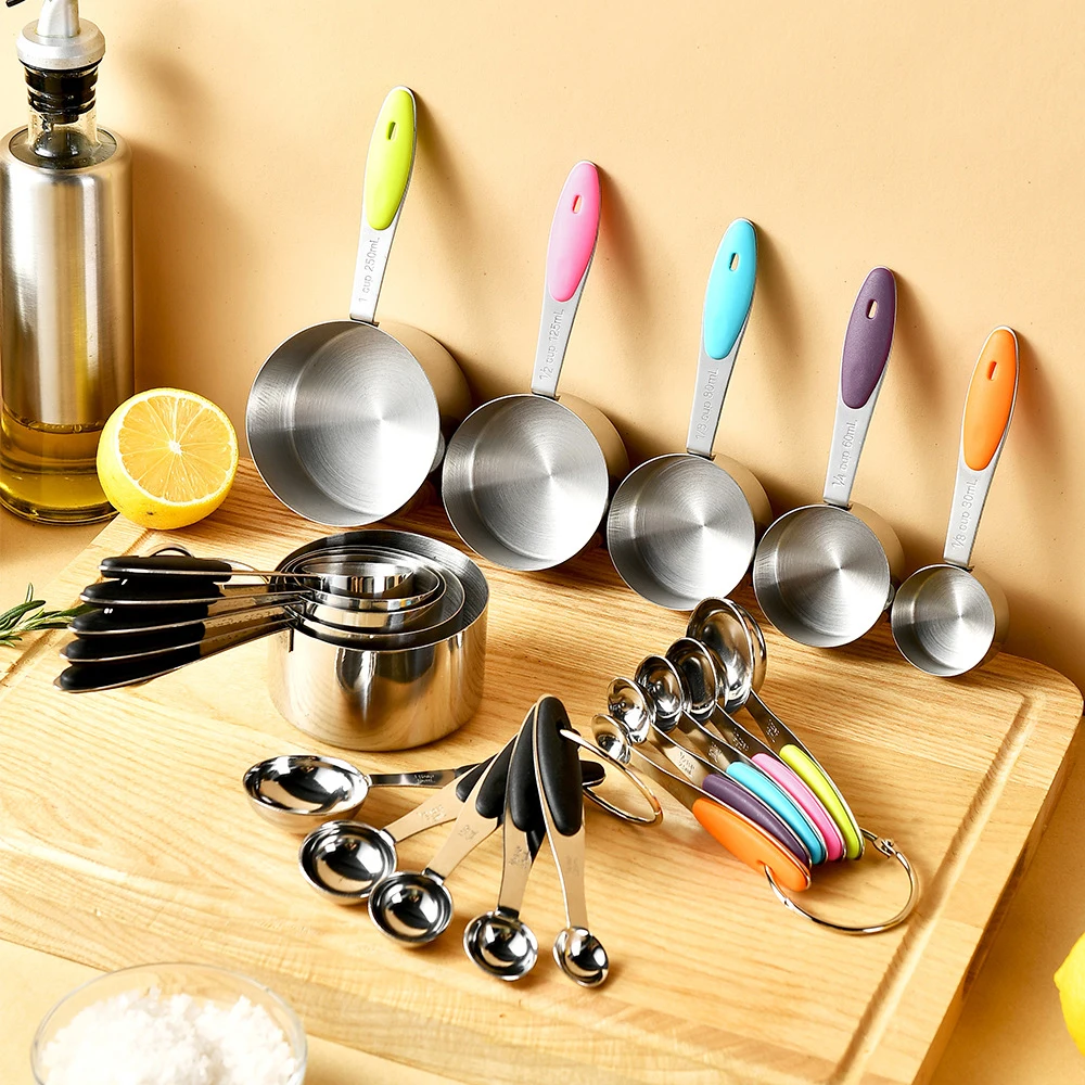 Ensemble de tasses et cuillère - Camping Cooking Pan Set avis et prix